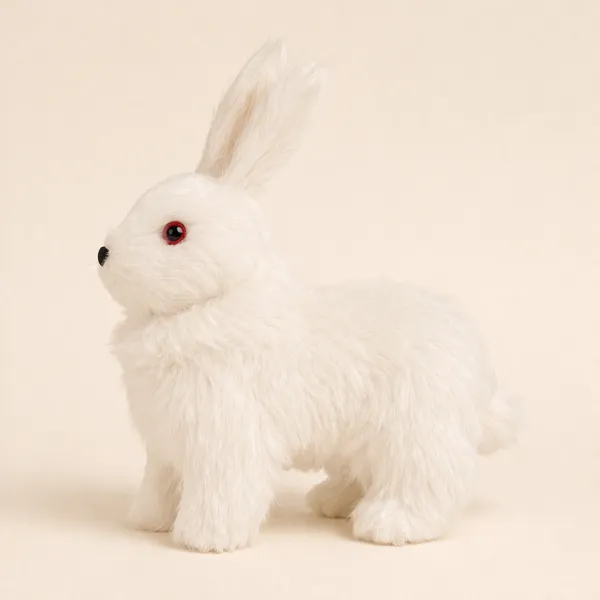 Soft_White_Alpaca_Plush_Toy_With_Red_Eyes