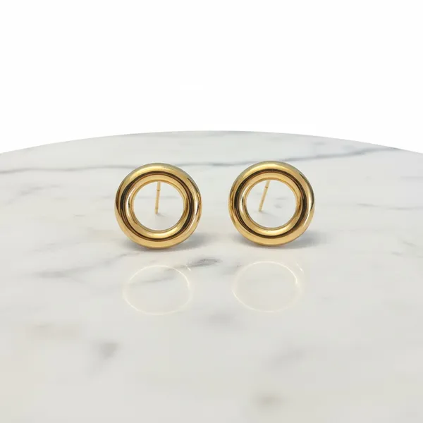 Ring_Style_Golden_Studs_Earrings