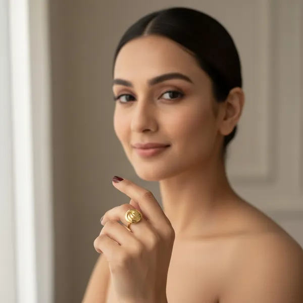 Jiya_18K_Gold_Ring