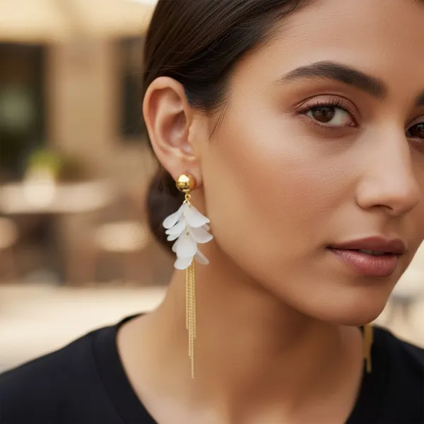 Tara_Long_Style_Golden_Earrings