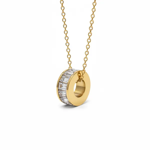 Alina_Sleek_Golden_Necklace