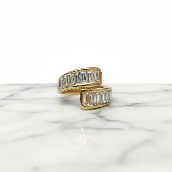 Kriti_18K_Gold_Ring