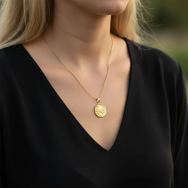 Kavya_Sleek_Golden_Necklace