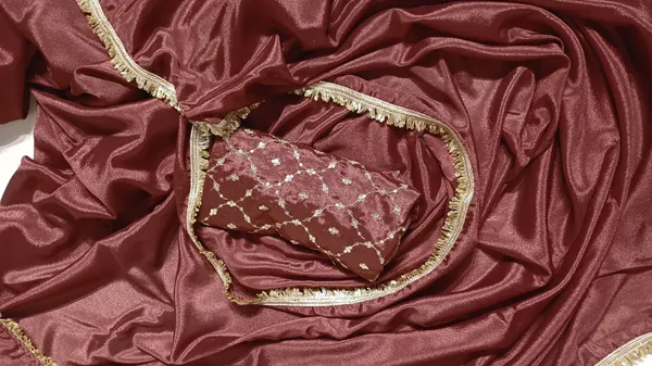 Designer_Chinon_Saree_Decorated_With_Readymade_Gold_Sequence_Lace_And_Sequence_Embroidered_Unstitched_Blouse_Piece