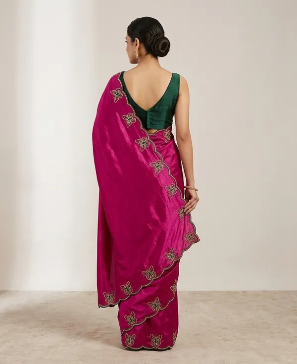 Gorgeous_Chinon_Saree_With_Amazing_Zari_Embroidery_Border_With_And_Contrast_Blouse_Piece