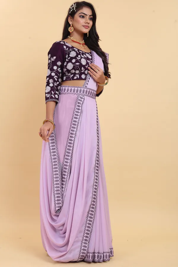 Gorgeous_Georgette_Saree_With_Amazing_Embroidery_Border_With_Embroidered_Waist_Belt_And_Contrast_Embroidery_Blouse_Piece