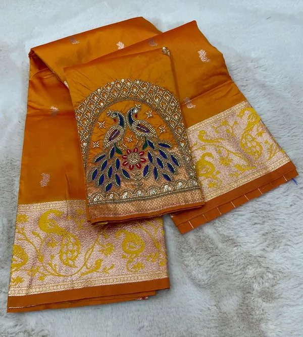 Royal_Zari_Weave_Pure_Silk_Saree_-_AC0904-02