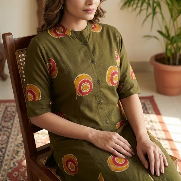 Green_Premium_Floral_Fine_Cotton_Kurti_Palazza_Set_For_Women