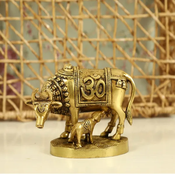 Kaamdenu_Cow_6_Inches_And_1_Kg_Brass_Hindu_God_Statue_Bhagwan_Idol_For_Home_Decor_Diwali_Festival_Murti_Temple_Puja_Pooja_Shop_Return_Gift_Pack_Of_1
