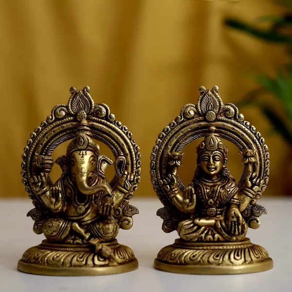 Maa_Devi_Lakshmi_Ganesh_Ji_Pair_5_Inches_And_2_4_Kg_Brass_Hindu_God_Statue_Bhagwan_Idol_For_Home_Decor_Diwali_Festival_Murti_Temple_Puja_Pooja_Shop_Return_Gift_Pack_Of_2