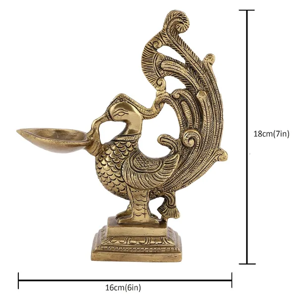 Brass_Peacock_Diya_16_6_18_Cm_800G_Ethnic_Design_Handmade_Curved_Oil_Wick_Antique_Deepak_Lamp_For_Home_Decor_Temple_Puja_Office_Counter_Diwali_Decoration_Festival_Gift_Dark