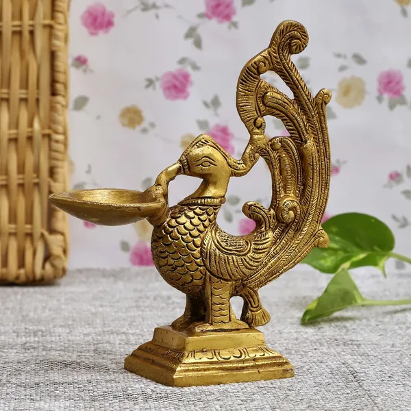 Brass_Peacock_Diya_9_Inches_And_800G_Ethnic_Design_Handmade_Curved_Oil_Wick_Antique_Deepak_Lamp_For_Home_Decor_Temple_Puja_Office_Counter_Diwali_Decoration_Festival_Gift_Light