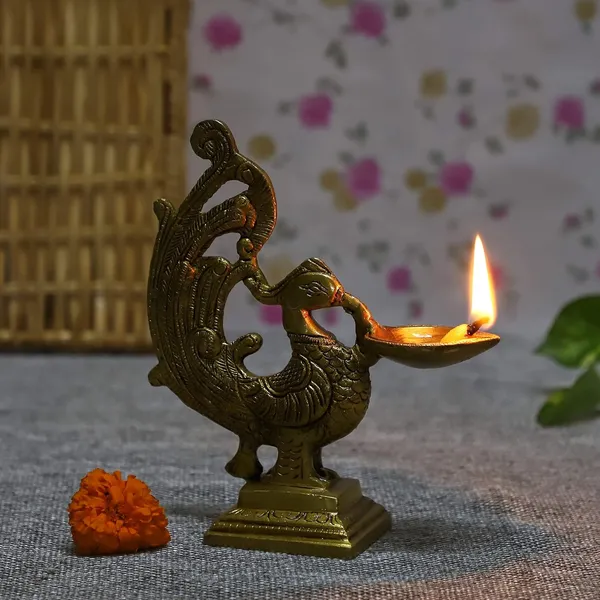 Brass_Peacock_Diya_9_Inches_And_800G_Ethnic_Design_Handmade_Curved_Oil_Wick_Antique_Deepak_Lamp_For_Home_Decor_Temple_Puja_Office_Counter_Diwali_Decoration_Festival_Gift_Light