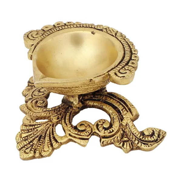Brass_Leaf_Shape_Diya_3_Inches_And_300G_With_Stand_Ethnic_Design_Handmade_Curved_Oil_Wick_Antique_Deepak_Lamp_For_Home_Decor_Temple_Puja_Office_Counter_Diwali_Decoration_Festival_Gift