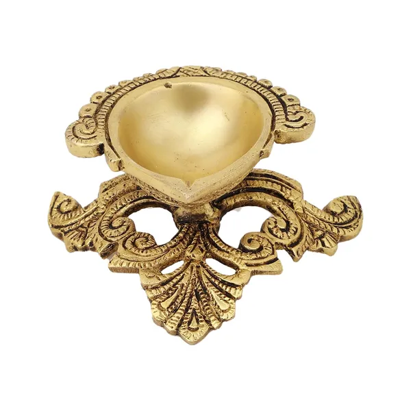 Brass_Leaf_Shape_Diya_3_Inches_And_300G_With_Stand_Ethnic_Design_Handmade_Curved_Oil_Wick_Antique_Deepak_Lamp_For_Home_Decor_Temple_Puja_Office_Counter_Diwali_Decoration_Festival_Gift