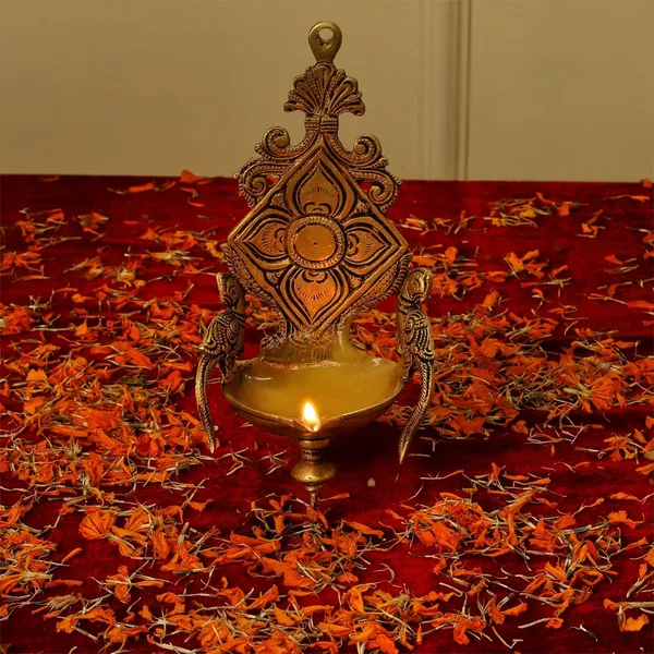 Brass_Diya_9_Inches_And_400G_Wall_Hanging_Big_Size_Ethnic_Design_Handmade_Curved_Oil_Wick_Antique_Deepak_Lamp_For_Home_Decor_Temple_Puja_Office_Diwali_Decoration_Festival_Gift