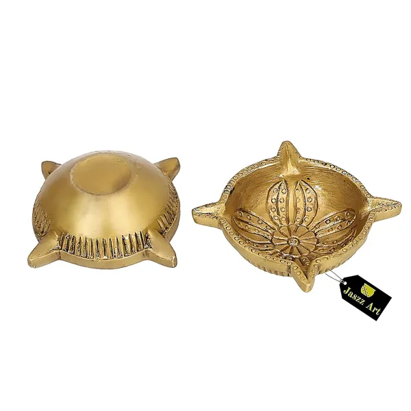 Brass_4_Inches_And_500G_4_Side_Akhand_Small_Diya_Ethnic_Design_Handmade_Curved_Oil_Wick_Antique_Kuber_Deepak_Lamp_For_Home_Decor_Temple_Puja_Office_Decoration_Festival_Gift_Pack_Of_2
