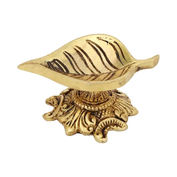 Brass_Leaf_Diya_Design_Handmade_Curved_Oil_Wick_Antique_Kuber_Deepak_For_Home_Decor_Temple_Puja_Office_Decoration_Festival_Gift_Pack_Of_7_3_Inches_And_200G