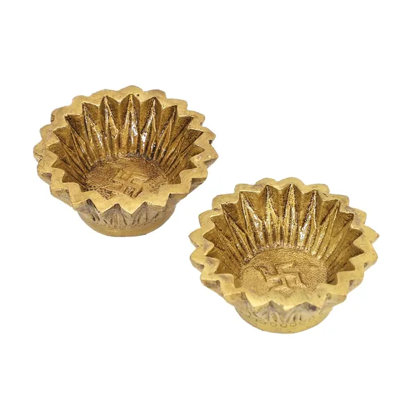 Brass_Akhand_Diya_Pair_Handmade_Curved_Oil_Wick_Antique_Kuber_Deepak_For_Home_Decor_Temple_Puja_Office_Decoration_Festival_Gift_Pack_Of_7_3_Inches_And_250G