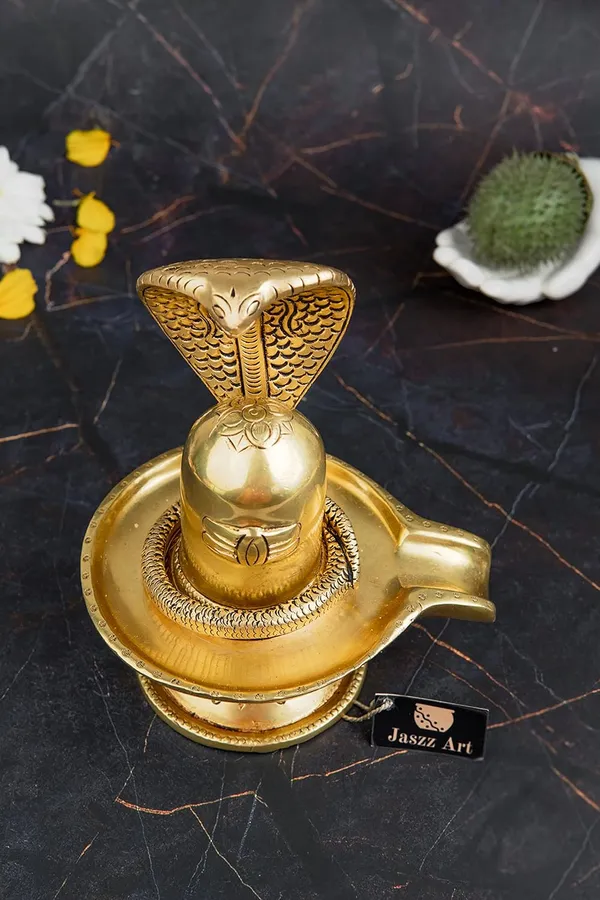 Brass_Shivling_With_Sheshnag_6_Inches_1900_Gm_Shiva_Lingam_Statue_Antique_Hindu_Pooja_Shiva_Idol_For_Home_Office_Temple_Festival_Gift