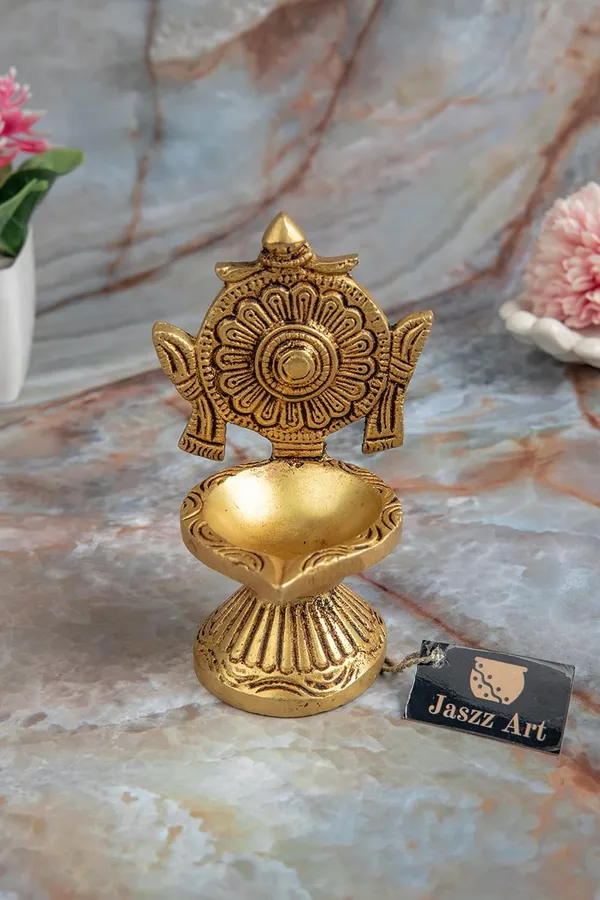 Brass_Chakra_Diya_With_Stand_6X7X11_Inches_320G_Ethnic_Design_Handmade_Curved_Oil_Wick_Antique_Deepak_Lamp_For_Home_Decor_Temple_Puja_Office_Counter_Decoration_Festival_Gift