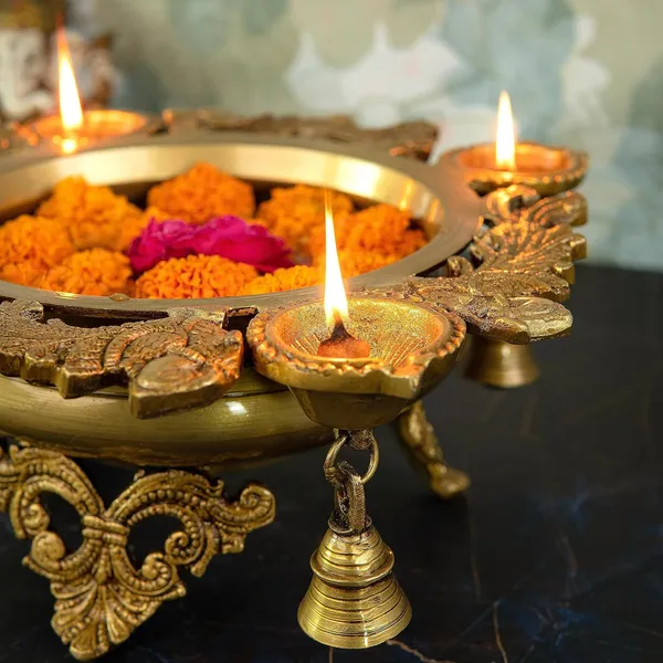 Brass_12_Inches_4_Diya_Urli_Small_Ethnic_Design_Handmade_Curved_Oil_Wick_Antique_Urli_Deepak_Lamp_For_Home_Decor_Temple_Puja_Office_Counter_Decoration_Festival_Gift_32X32X12_Cm_And_3_2Kg