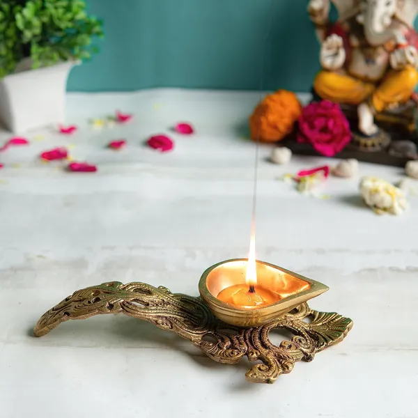 Jaszzart_Ethnic_Indian_Design_Brass_Pooja_Aarti_Havan_Spoon_19X11X4_Cm_360_Gm_Antique_Puja_Spoon_For_Pouring_Ghee_In_Hawan_Kund_Achmani_For_Holy_Water_Perfect_For_Aarti_Diya_In_Home_Temples