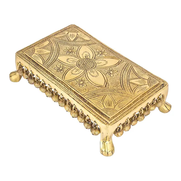 Brass_Pooja_Chowki_Traditional_Puja_Pedestal_Decorative_Brass_Chowki_For_Home_Temple_Festive_Rituals_Elegant_Design_For_Religious_Ceremonies_Spiritual_Decor_4_Pack_Of_1