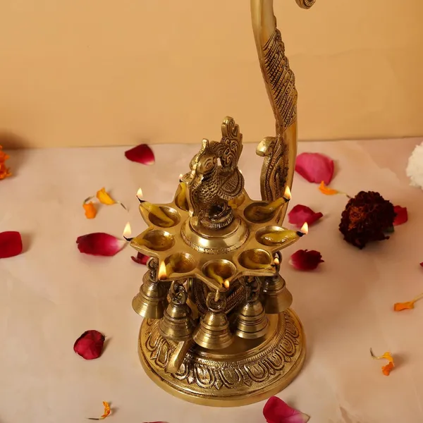 Brass_Urli_Bowl_Traditional_Uruli_Pot_For_Home_Office_Decor_Decorative_Brass_Bowl_For_Living_Room_Pooja_Room_And_Entrance_Decoration_2