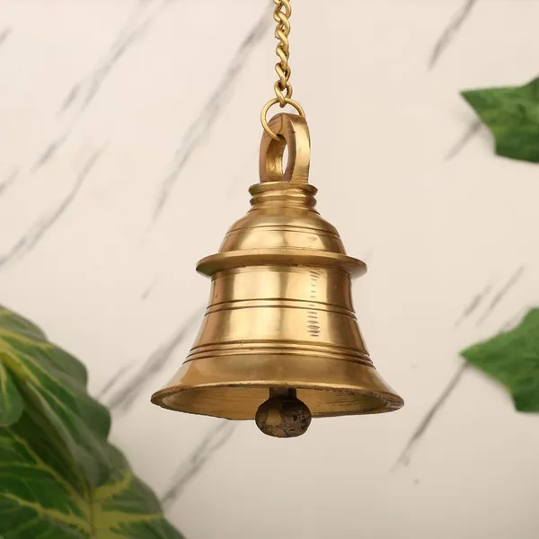 Brass_Temple_Hanging_Bells_Traditional_Decorative_Metal_Bell_For_Home_Temple_Pooja_Room_Wall_Decor_Vintage_Style_Hanging_Bell_For_Indoor_Outdoor_Decoration_1