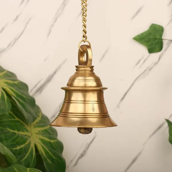 Brass_Temple_Hanging_Bells_Traditional_Decorative_Metal_Bell_For_Home_Temple_Pooja_Room_Wall_Decor_Vintage_Style_Hanging_Bell_For_Indoor_Outdoor_Decoration_1