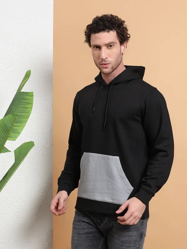 Men_Black_Pullover_Hoodie_with_Contrast_Grey_Pocket