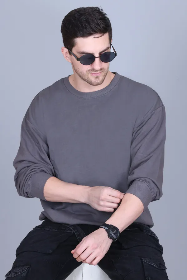 Men_Solid_Grey_Sweatshirt__Comfortable_Casual_Pullover