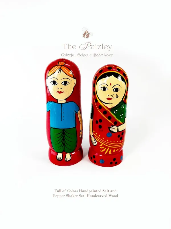 Handcrafted_Wooden_Salt_And_Pepper_Shaker_Set_Salt_And_Pepper_Container_For_Dining_Table_Kitchen_Red_Color_With_Folk_Art_Design