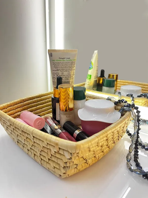 Handwoven_Moonj_Grass_Square_Storage_Basket_Sustainable_Natural_Colour_Boho_Chic_Design