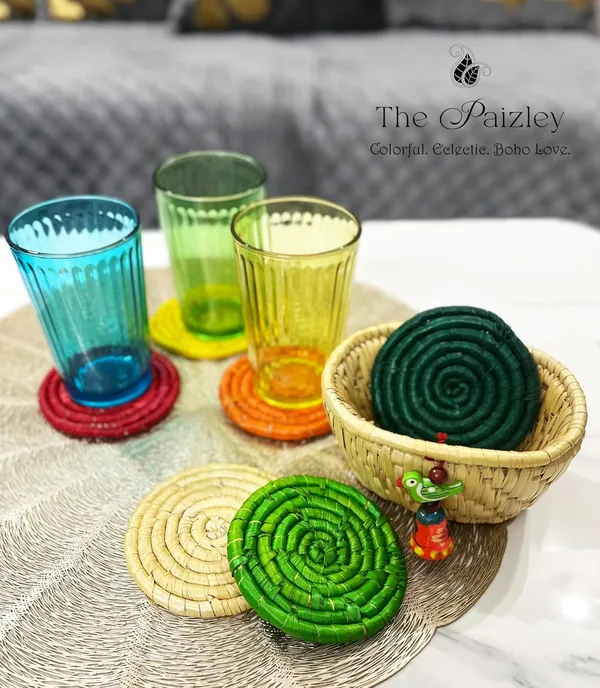 Handwoven_Moonj_Grass_Coaster_Set_With_Holder_Natural_Basket_Multicolour_Coasters_Boho_Design_13_Cm