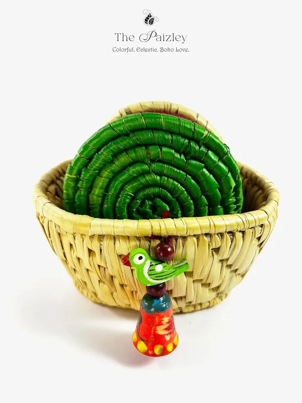 Handwoven_Moonj_Grass_Coaster_Set_With_Holder_Natural_Basket_Multicolour_Coasters_Boho_Design_13_Cm
