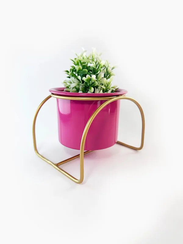 Boho_Chic_Pink_Metal_Planter_With_Stand_Decorative_Indoor_Plant_Pot_For_Living_Room_Bedroom_Balcony_Iron_Base_With_Premium_Finish