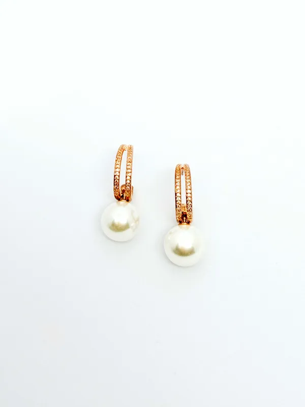 The_Paizley_-_Date_Night_Pearl_Hoops