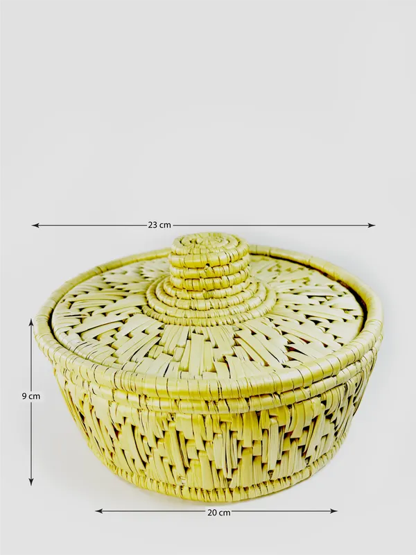 Handwoven_Moonj_Grass_Storage_Basket_And_Handcrafted_Wooden_Salt_And_Pepper_Shaker_Set_Combo_Pack_Of_2