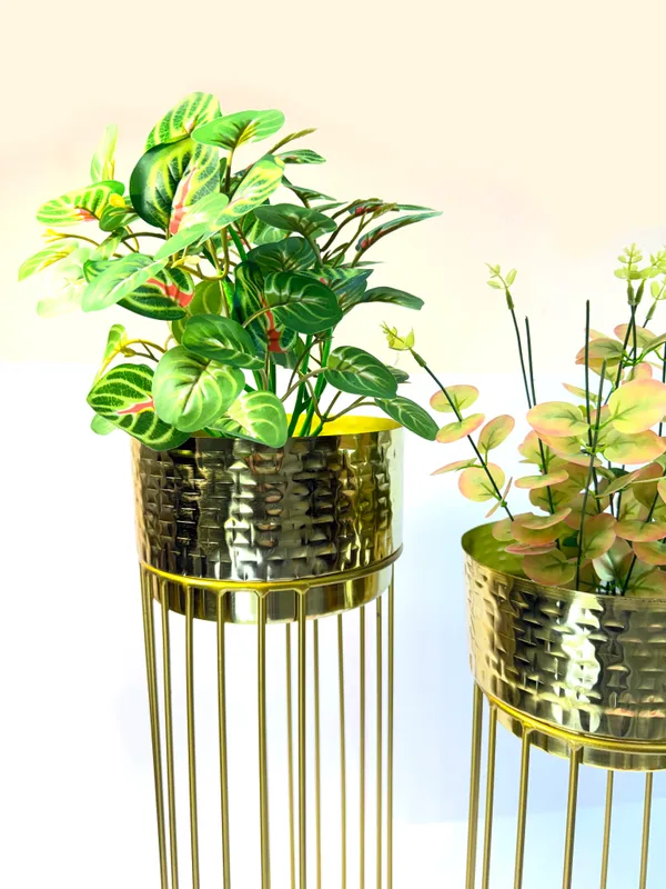 Metal_Planters_with_Stand_Set_of_2,_Brass_Finish_for_Indoor,_Home_Décor