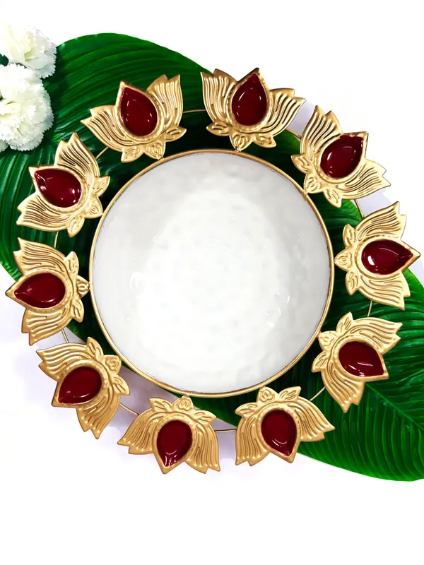 Metal_Urli_Decorative_Bowl_Large_with_Gold_Red_10_Lotus_Diya_for_Diwali_festival