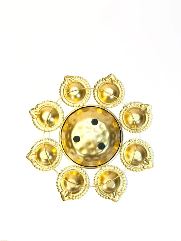 Round_medium_Urli_with_8_Diya_Tealight_Holder,_Glossy_Painted_Red,_Gold