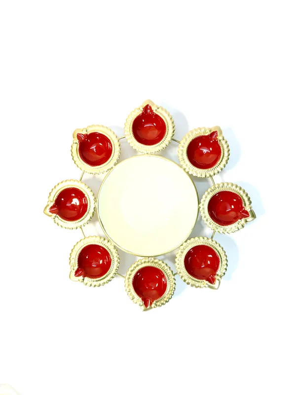Round_medium_Urli_with_8_Diya_Tealight_Holder,_Glossy_Painted_Red,_Gold