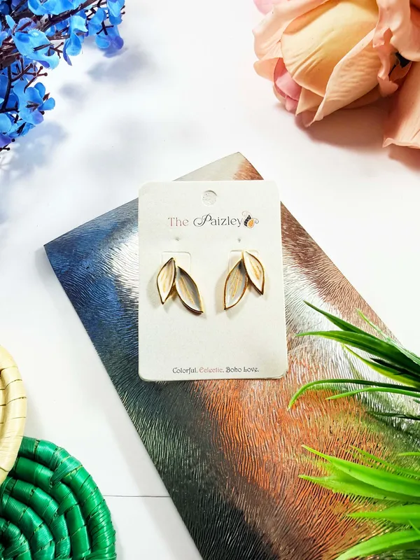 The_Paizley_Golden_Leaf_Whisper_Studs_Minimal_Dual_Leaf_Earrings_-_Pack_of_2