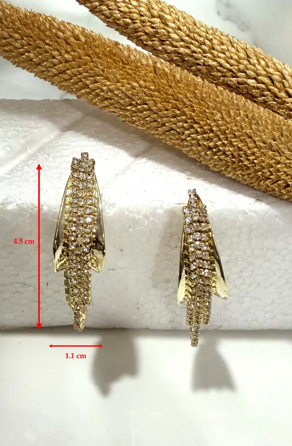The_Paizley_Crystal_Chain_Gold_Dangler_Earrings_for_Women_|_Chic_Rhinestone_Tassel_Drop_Earrings_|_Party,_Cocktail_&_Wedding_Statement_Jewelry
