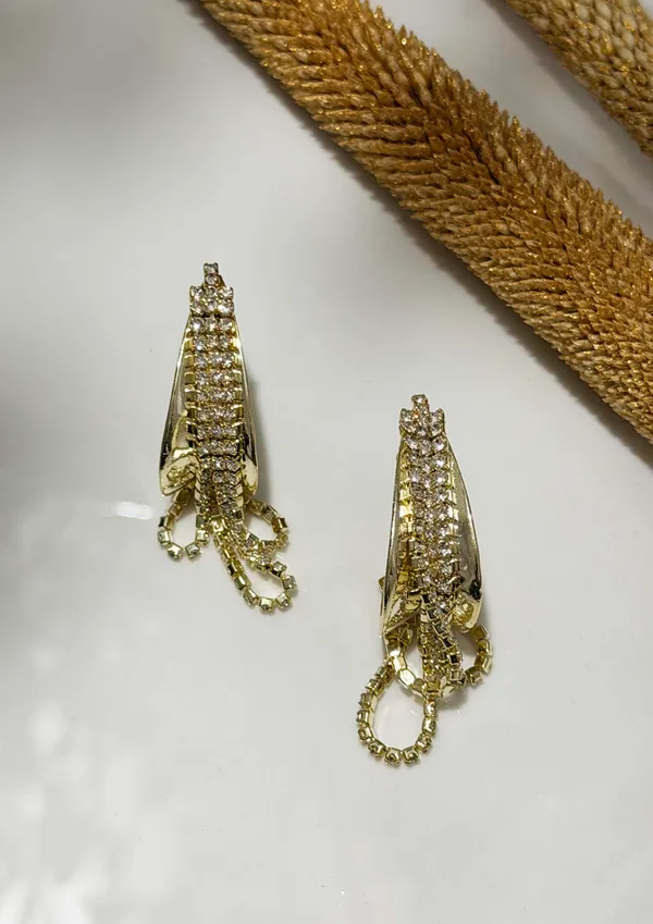 The_Paizley_Crystal_Chain_Gold_Dangler_Earrings_for_Women_|_Chic_Rhinestone_Tassel_Drop_Earrings_|_Party,_Cocktail_&_Wedding_Statement_Jewelry