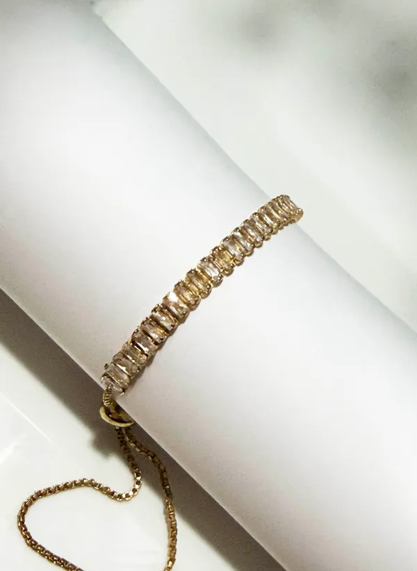 The_Paizley_Eternal_Baguette_Crystal_Tennis_Bolo_Bracelet_–_Premium_Gold_Finish