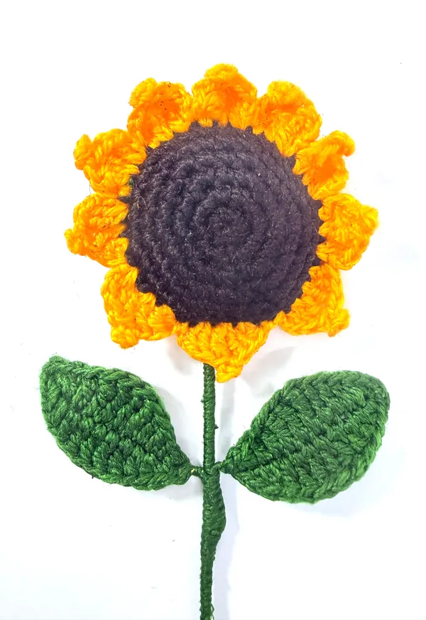 The_Paizley_Handmade_Crochet_Sunflower_for_Home_Decor_and_Gifting_|_Hand_Crochet_Sunflower_with_stem,_leaves|_Reusable_Decorative_Flower_for_Living,_Bedroom,_Desk,_Gifting_&_Special_Occasions