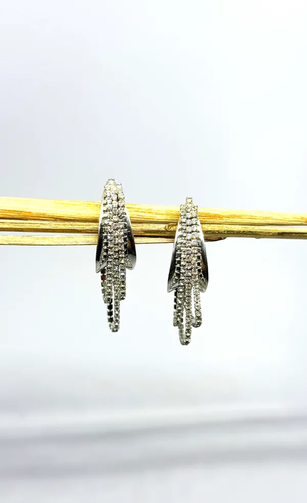The_Paizley_Silver_Crystal_Chain_Dangler_Earrings_for_Women_|_Chic_Rhinestone_Tassel_Drop_Earrings_|_Party,_Cocktail_&_Wedding_Statement_Jewelry